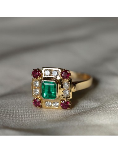 Bague émeraude à pans coupés rubis et diamants soldes